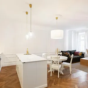  Apartment Marianna's Old Town