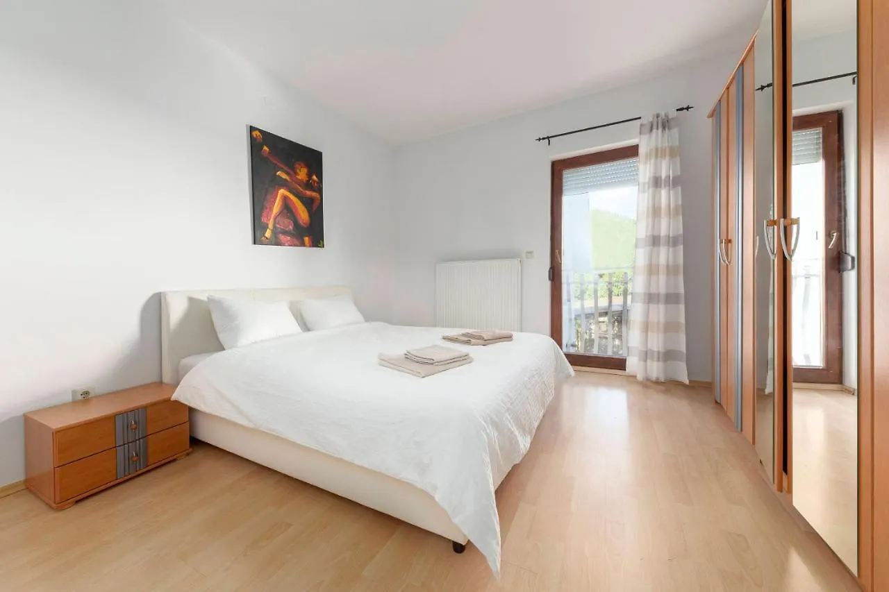 Apartment Vila Art Ljubljana