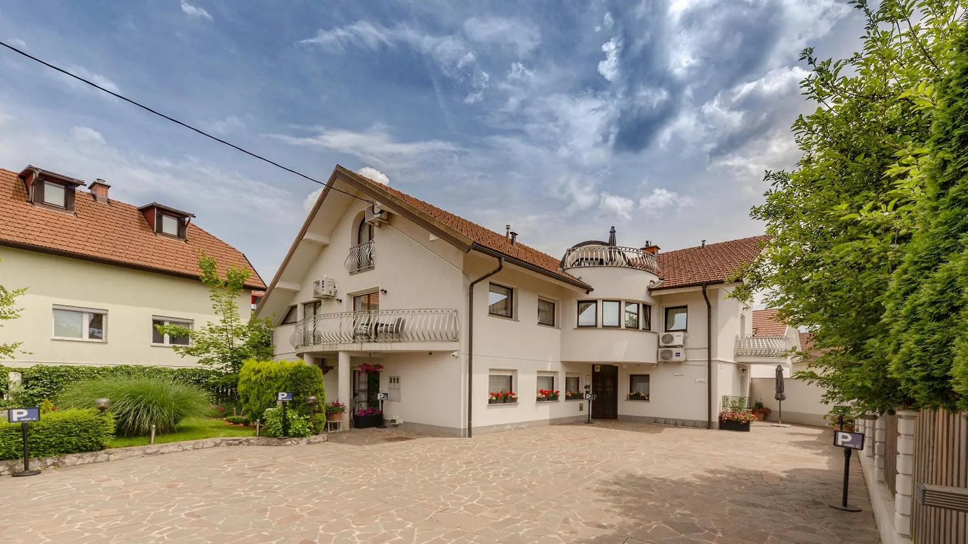 Apartment Vila Art Ljubljana